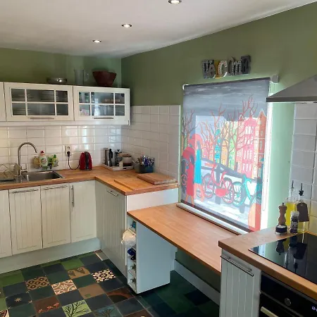 La Bruyere Du Coq Stables