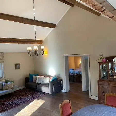 La Bruyere Du Coq Stables Country house Sart-Dames-Avelines